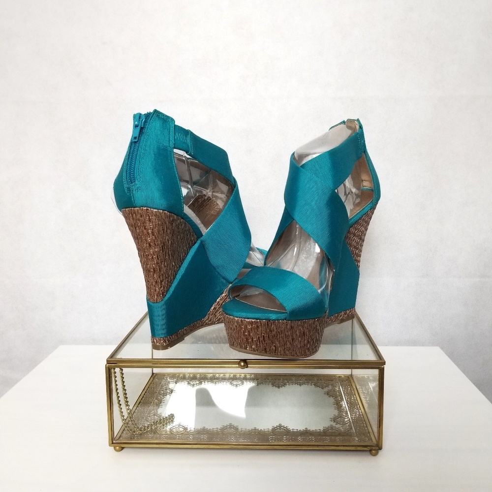 BCBG Paris Turquoise Sandals